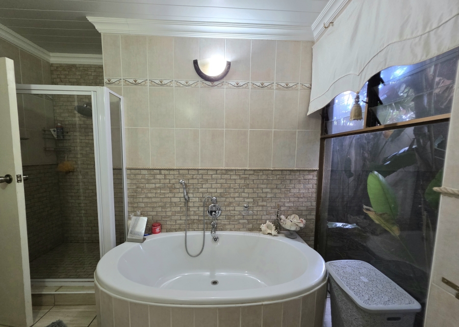 3 Bedroom Property for Sale in Jim Fouchepark Free State